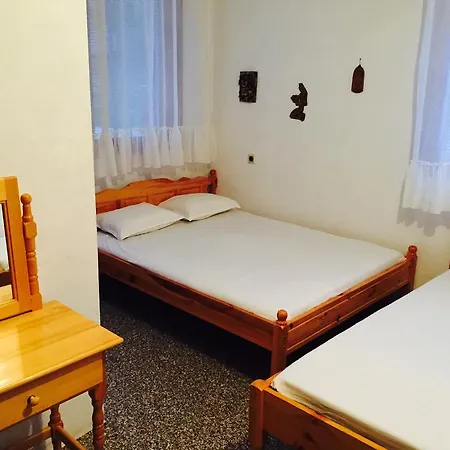 ゲストハウス Petrovi オブゾー