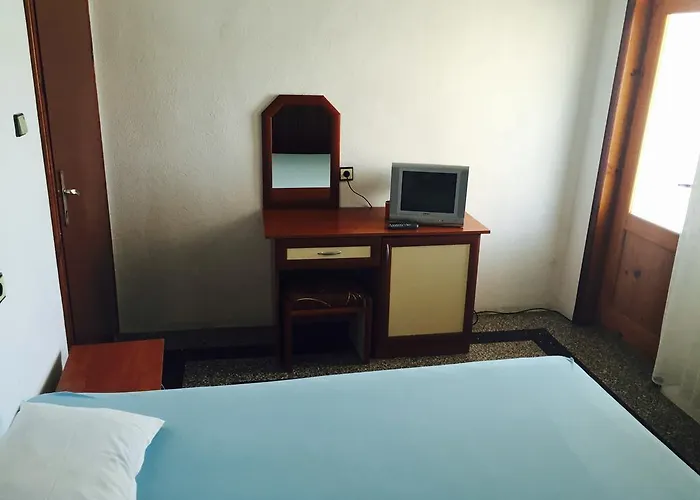 Petrovi 게스트하우스 *